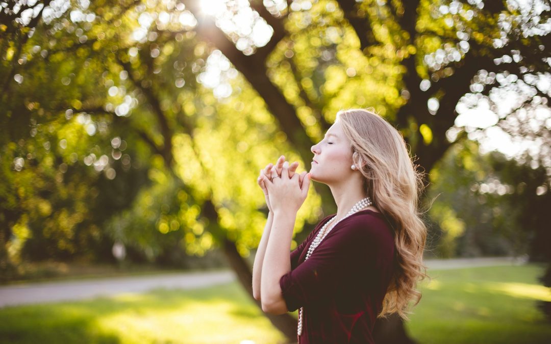 6 Ways How Daily Prayers Can Strengthen Your Faith